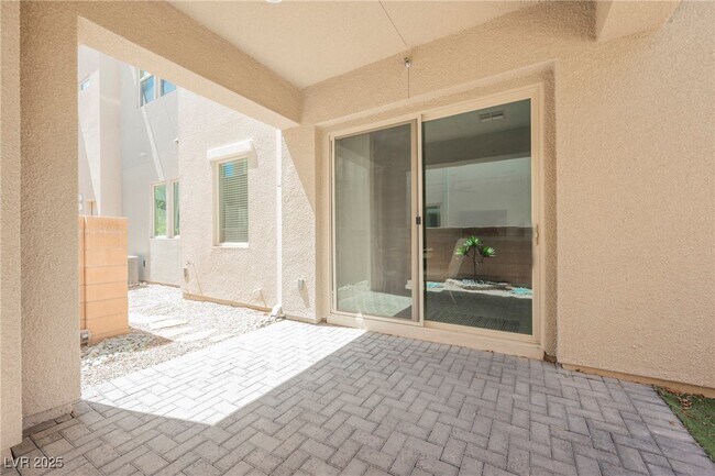 Building Photo - 11262 Cactus Tower Ave