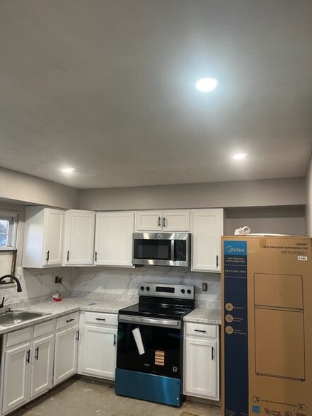 Kitchen - 49 Berkshire Rd