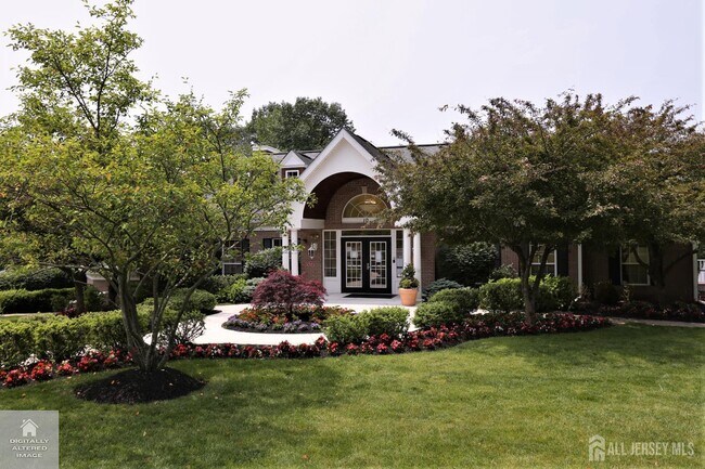 Building Photo - 301 Park Knoll