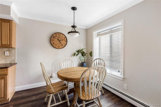 Building Photo - 39 Foxwood Cir