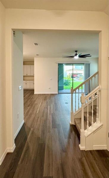 Building Photo - 11170 Hollow Bay dr