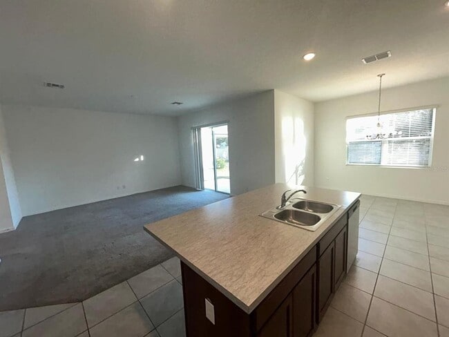 Building Photo - 2012 Raulerson Ct