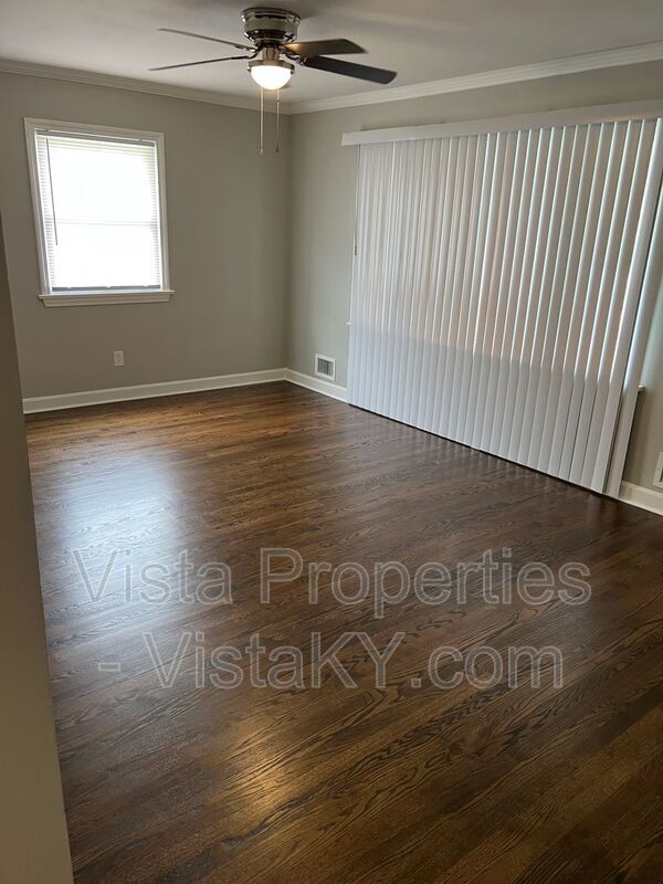 Building Photo - 2512 Accasia Dr