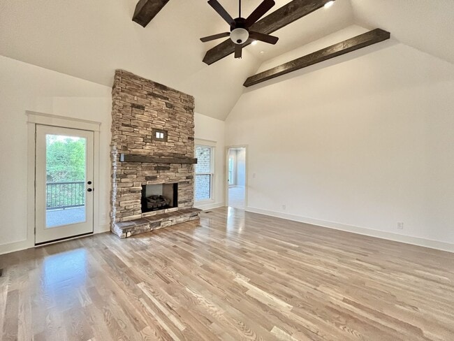 Building Photo - Luxury Living in Wilson County