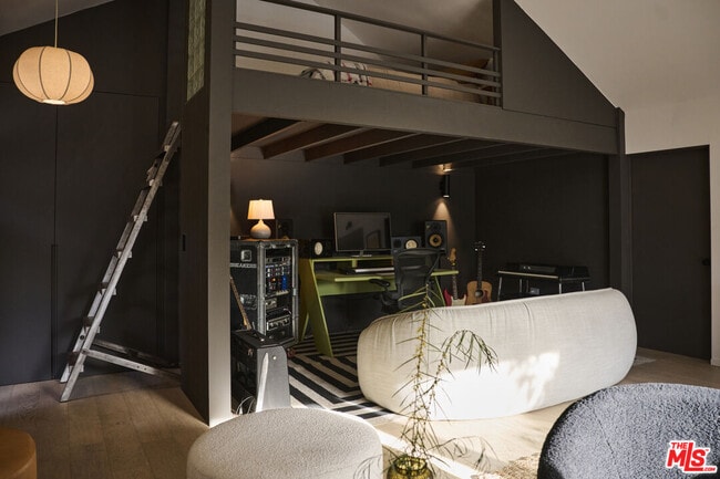 Building Photo - 5918 Monte Vista St