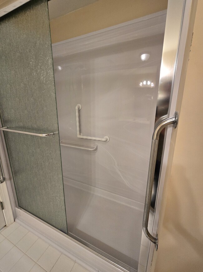 Building Photo - 5003 Double Fox Rd