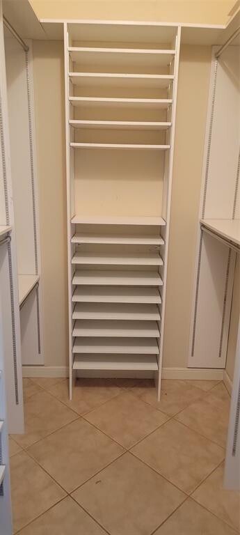 Building Photo - 100 NW 108th Way