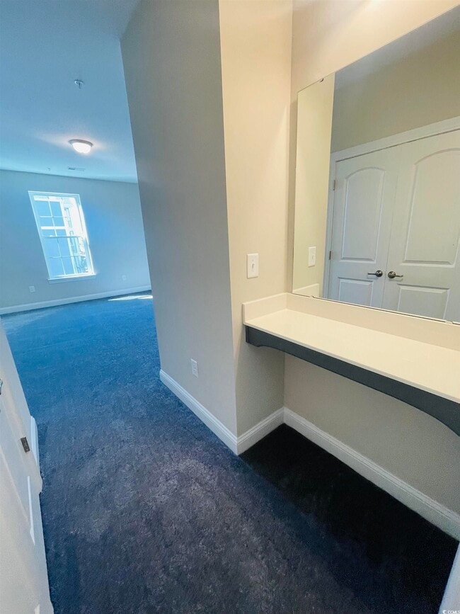 Building Photo - 165 Ella Kinley Cir