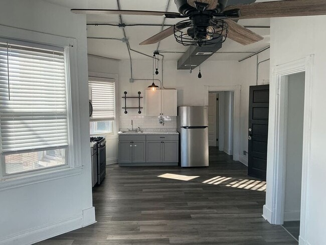 Building Photo - 4539 Montgomery Rd