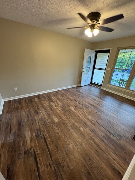 Building Photo - 1801 Snowcloud Ct