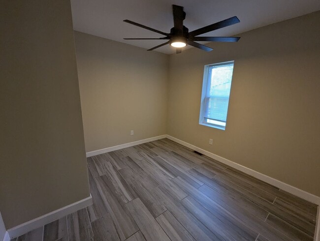 Building Photo - Greenway Glow-Up: Fully Renovated & Full o...
