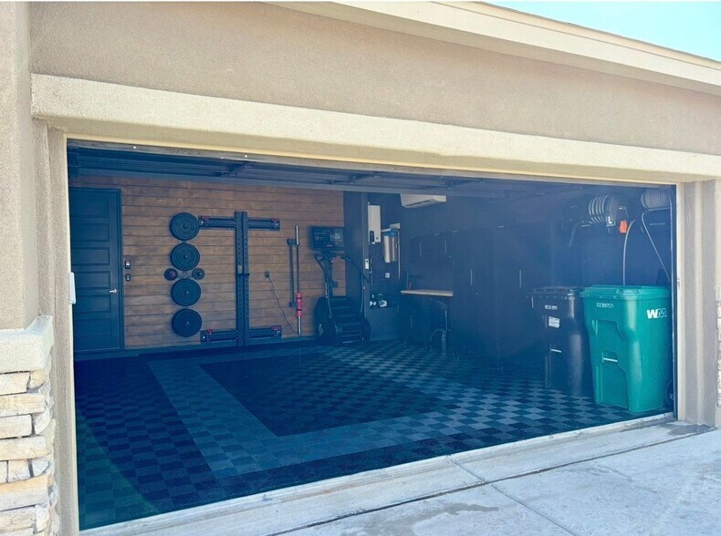 Building Photo - 4256 Crowned Eagle Loop NE