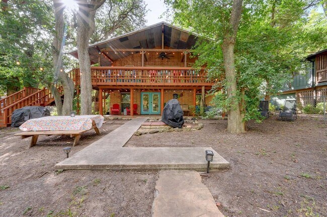 Building Photo - 82 Guada Coma Dr