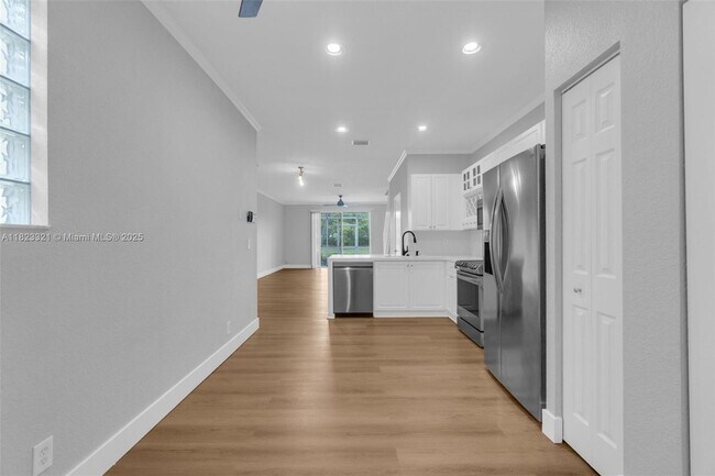 Building Photo - 2494 Cordoba Bend