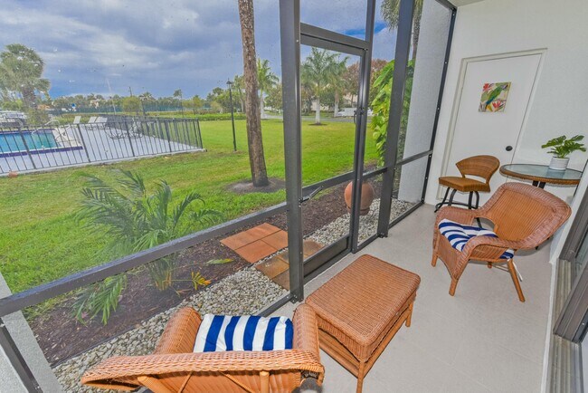 Building Photo - 1605 S US Hwy 1