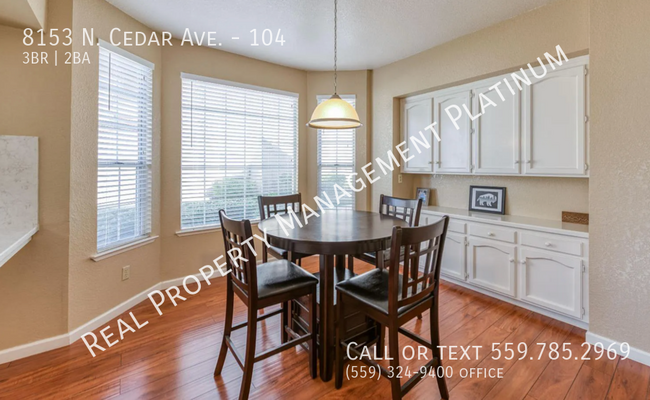 Building Photo - $2,195 Cedar & Nees 3/2 Condo, New LVP Flo...