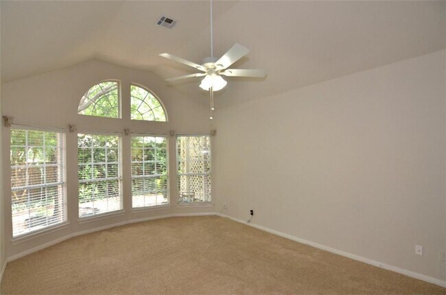 Building Photo - 15024 Galena Dr