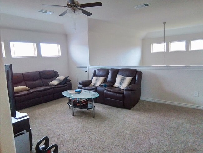 Building Photo - 9712 Quail Pointe Rd