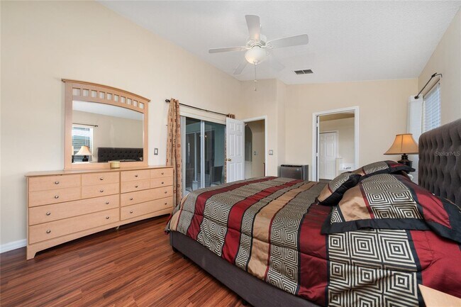 Building Photo - 1610 Oak Hill Trail