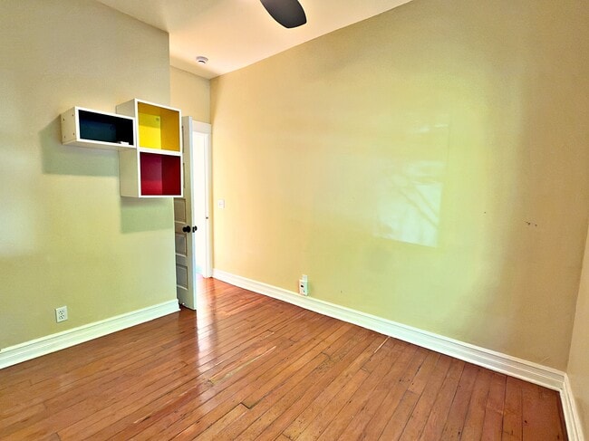 Building Photo - 1827 N Skidmore St