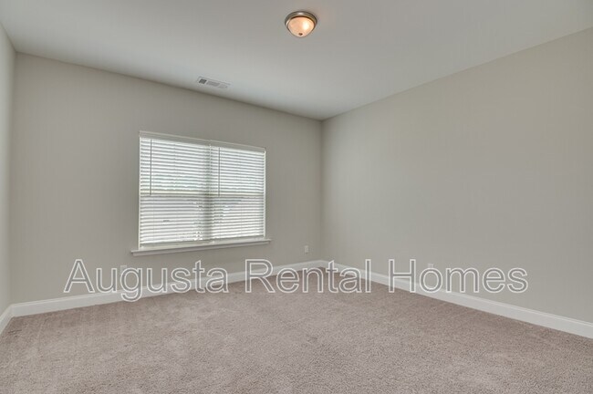 Building Photo - 1110 George W Crawford Dr