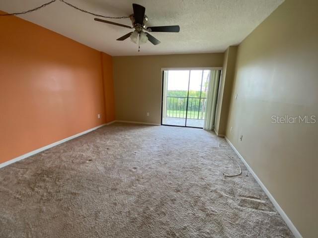 Building Photo - 3300 Cove Cay Dr