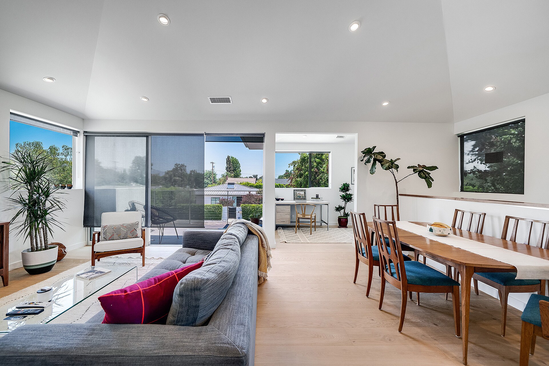 Building Photo - 4539 Beck Ave