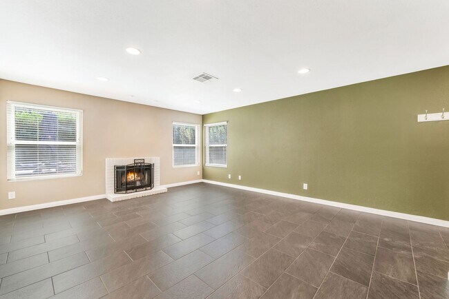 Building Photo - Modern Comfort Meets Timeless Style in a Beautifully Updated Las Vegas Home!