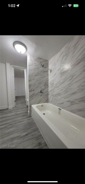 Building Photo - 740 N 11th St