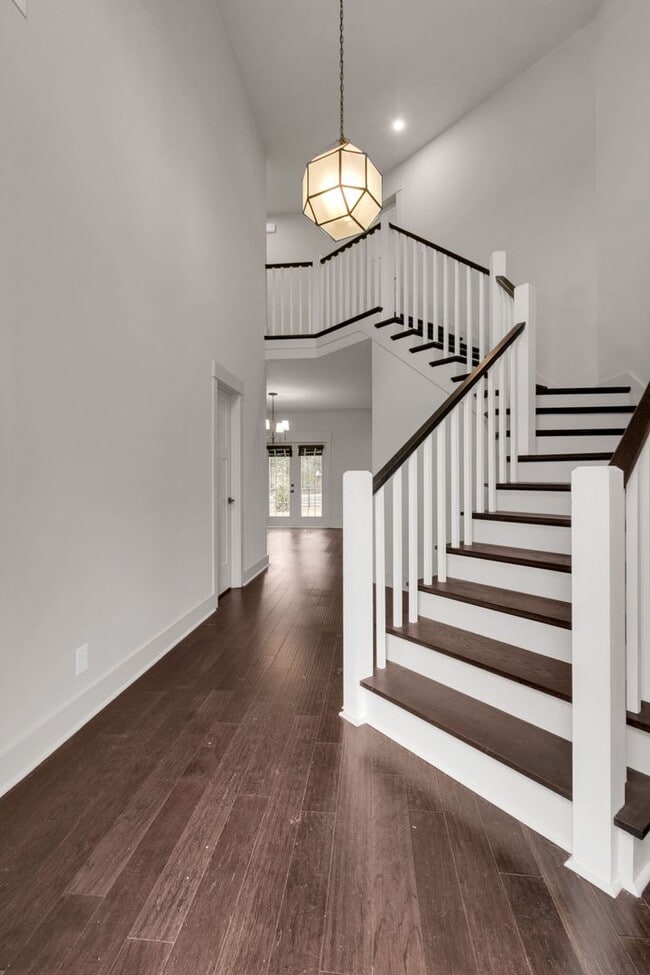 Building Photo - Awesome 4BE/2.5BA in the heart of Sango in Hereford Farm Subdivision!