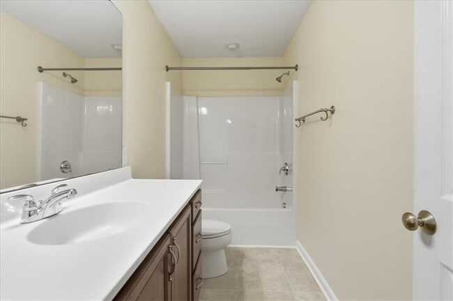 Building Photo - 612 Hunting Creek Rd