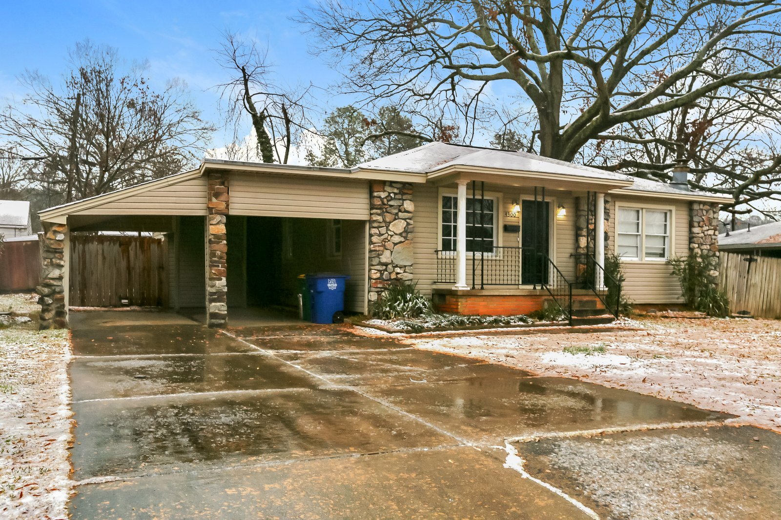 Building Photo - 4300 Willow St