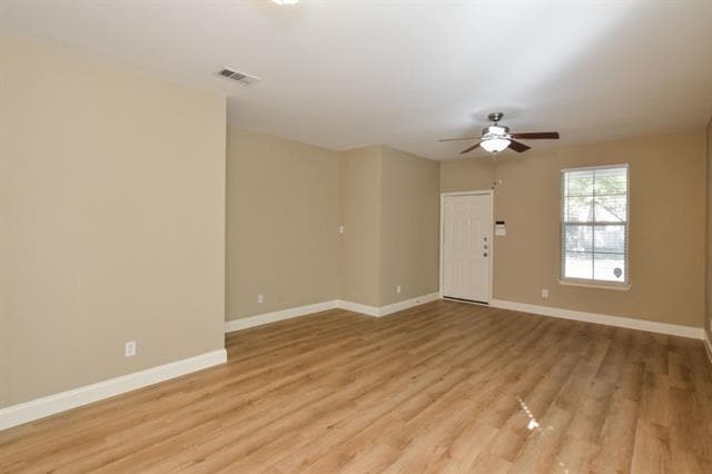Building Photo - 9810 Walnut Hill Dr