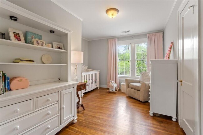 Building Photo - 685 E Morningside Dr NE