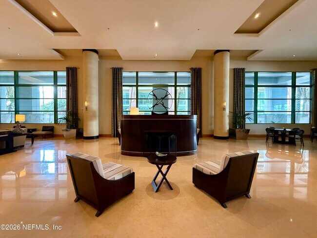 Building Photo - 1431 Riverplace Blvd