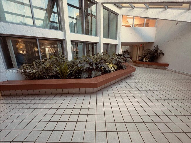 Building Photo - 11800 SW 18th St