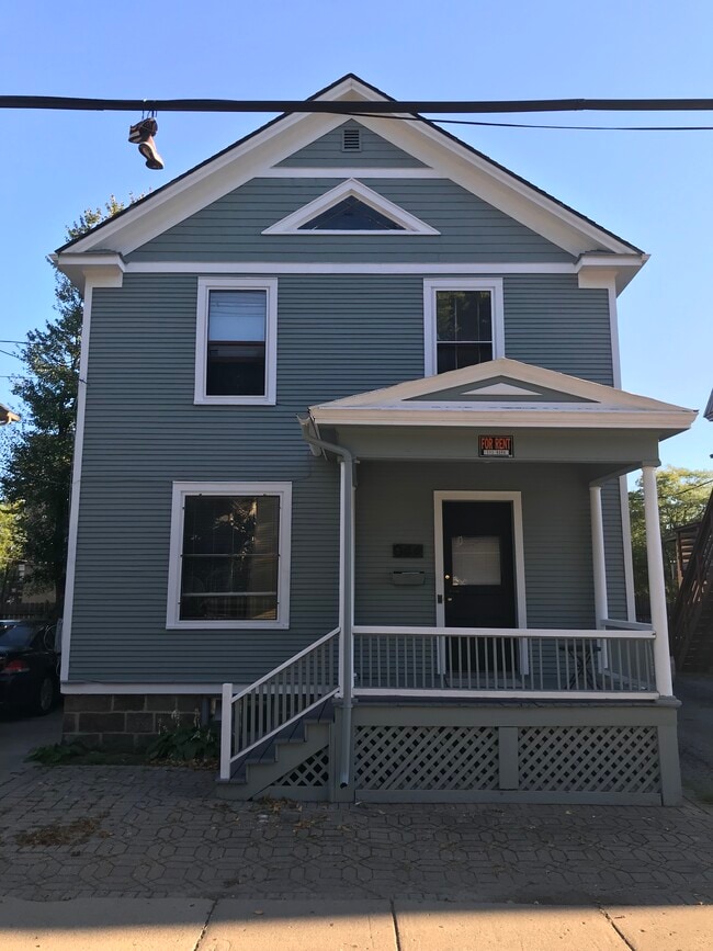 Building Photo - 944 Greenwood Ave