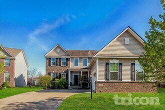 Building Photo - 12125 Eddington Place