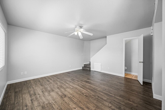 Building Photo - 1455 N Alma School Rd