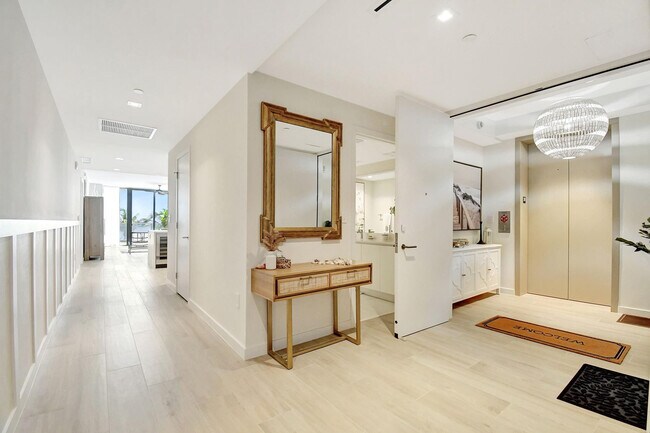 Building Photo - 1116 N Ocean Blvd