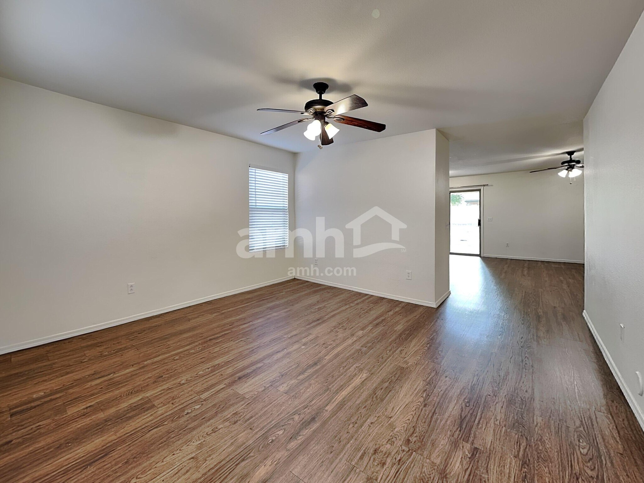 Building Photo - 1133 S 111th Cir