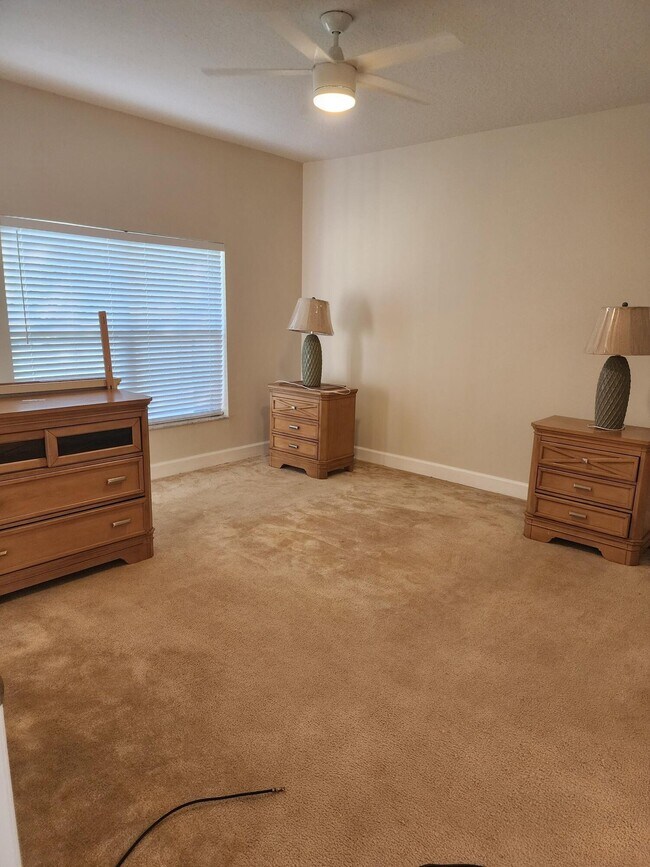 Building Photo - 170 Portside Ave