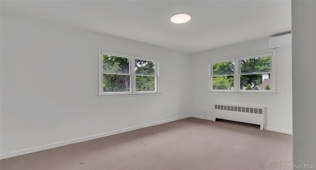 Building Photo - 136 Lee Rd