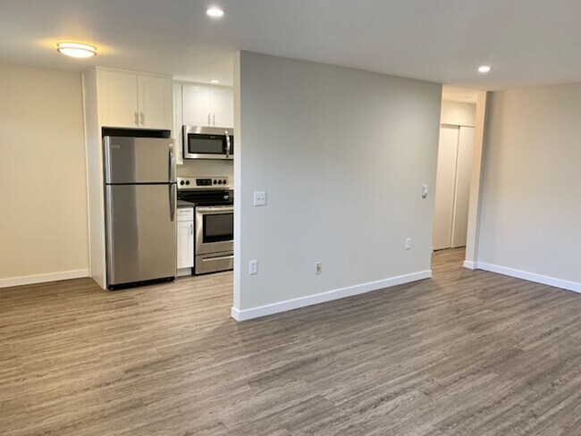 Interior Photo - Raphael Court Apartments