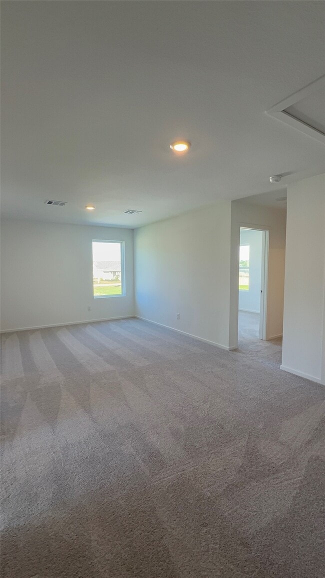 Building Photo - 331 Parkin Ct