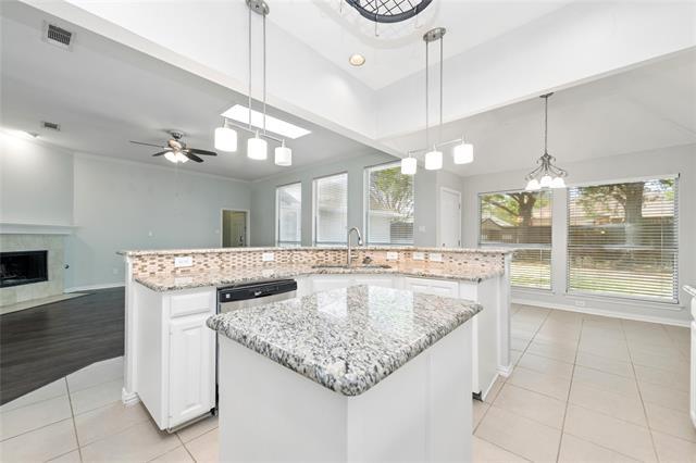 Building Photo - 5415 Plantation Ln