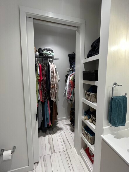 Walk in closet - will be empty for you - 1501 E 4th St