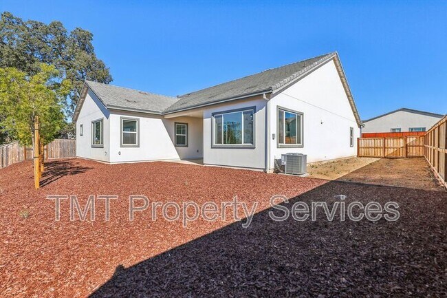 Building Photo - 1007 Bridger Dr