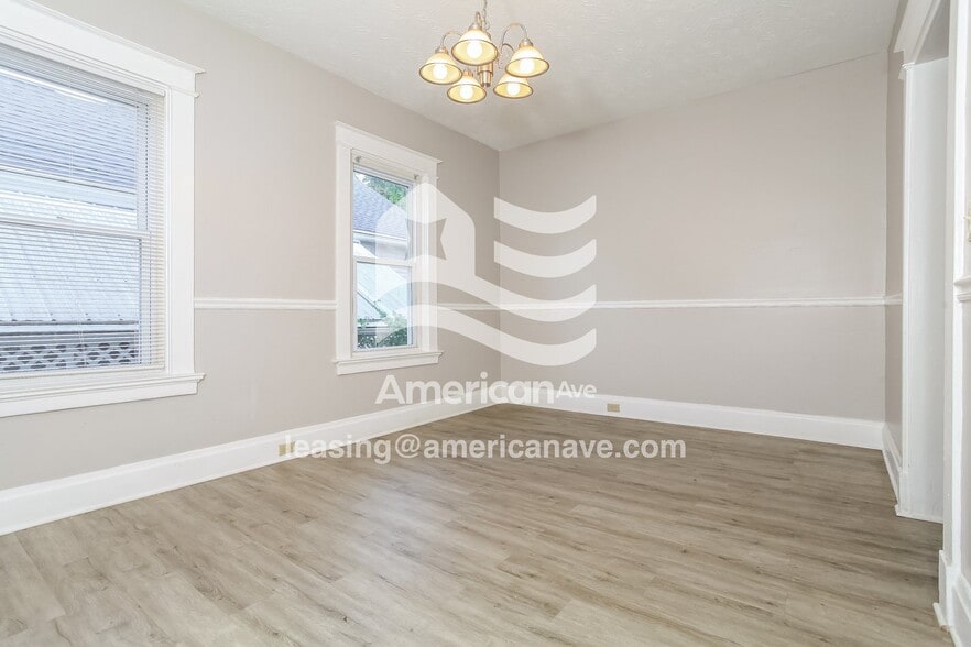 Building Photo - 20 E 32nd St