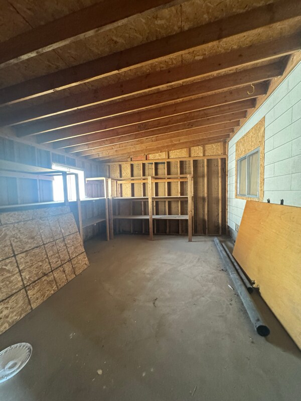Building Photo - 639 S Coleman St